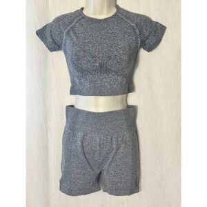 Workout Set Womens Medium Gray Excellent Seamless Crop Top Shorts Set